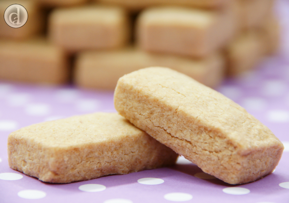 Yum - Vanilla Shortbread