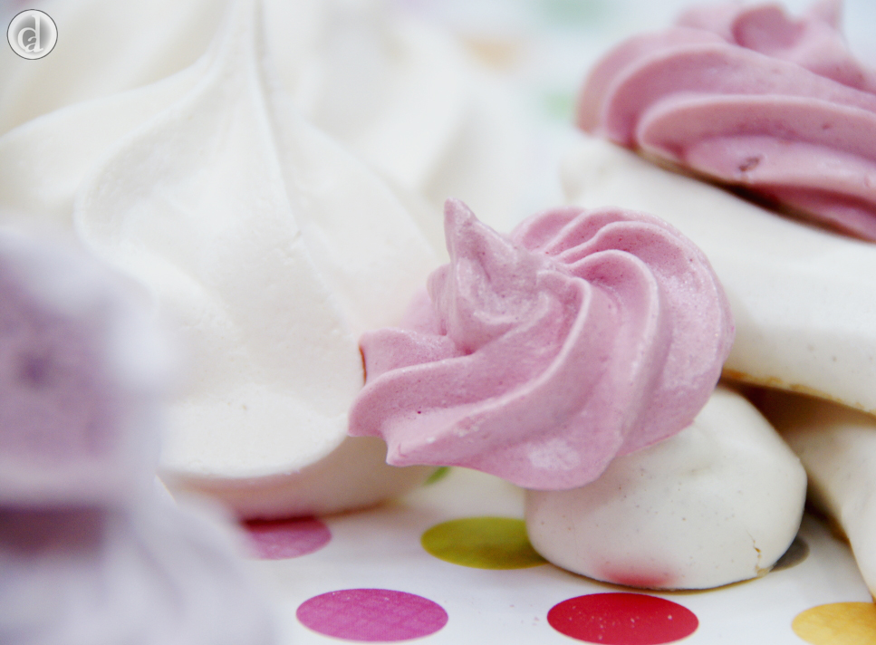 Plain, raspberry & maple meringues